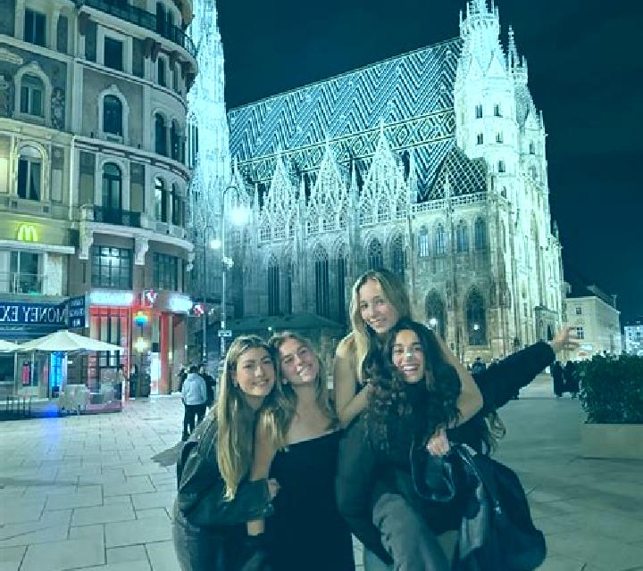 10 perfiles de escorts en Oujda, Marruecos. Explora chicas, servicios, tarifas y reserva online. En domicilio y visita disponibles.