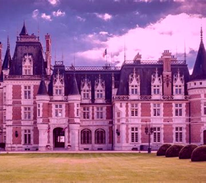 10 perfiles de escorts en Vouzeron, Francia. Explora chicas, servicios, tarifas y reserva online. En domicilio y visita disponibles.