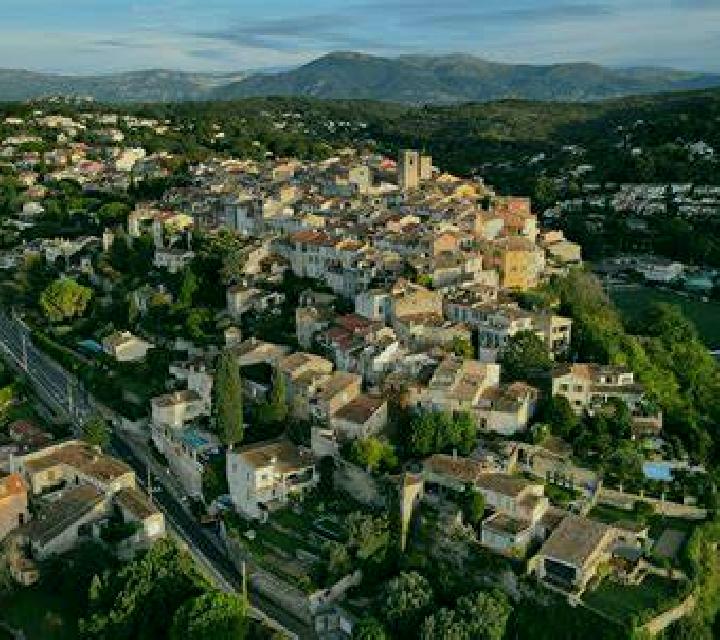 14 perfiles de escorts en Biot, Francia. Explora chicas, servicios, tarifas y reserva online. En domicilio y visita disponibles.
