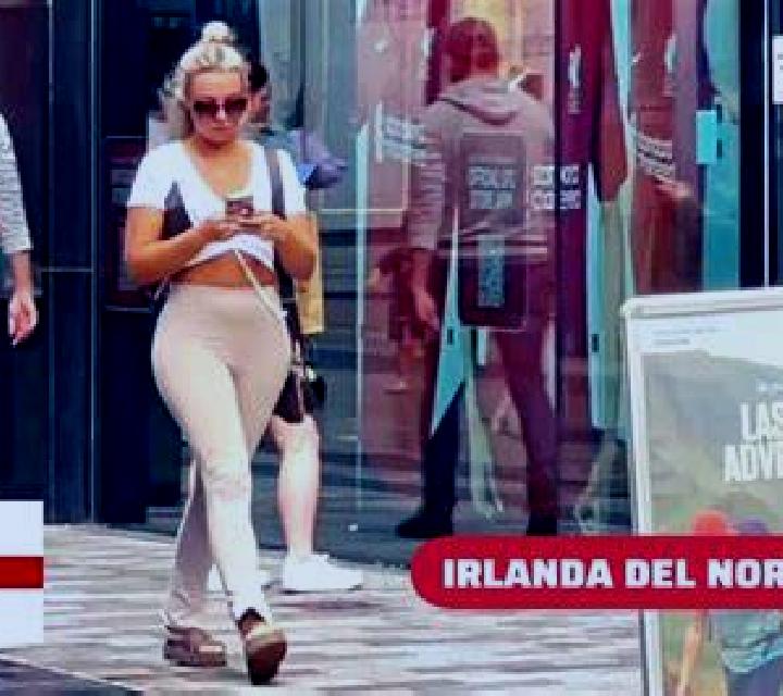 Aitana, 27, acompañante castaña de ojos ámbar y etnia latina basada en Meampleu. Ofrece Juego de roles, Tantra, Griego (anal), 69. Disponible en domicilio y ...