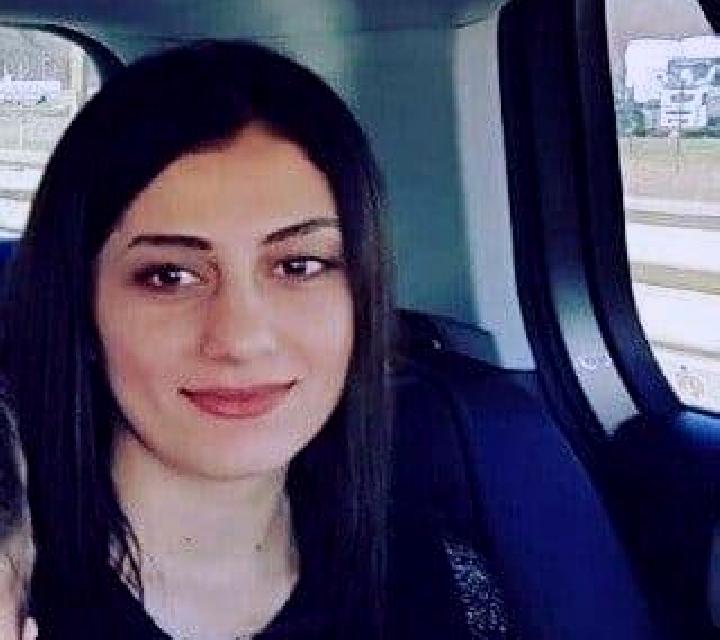 Alba, 27 — Escort en Tsovak, Armenia