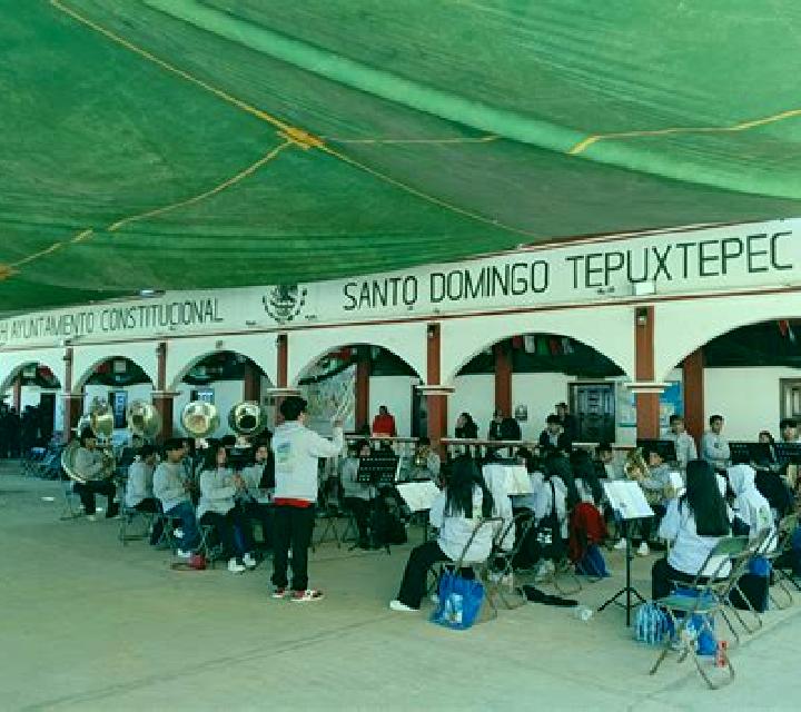 Alejandra, 38, acompañante rubia de ojos marrones y etnia asiática basada en Smartno ob Paki. Ofrece Parejas, Noche completa, Acompañante de viaje, Cita de c...