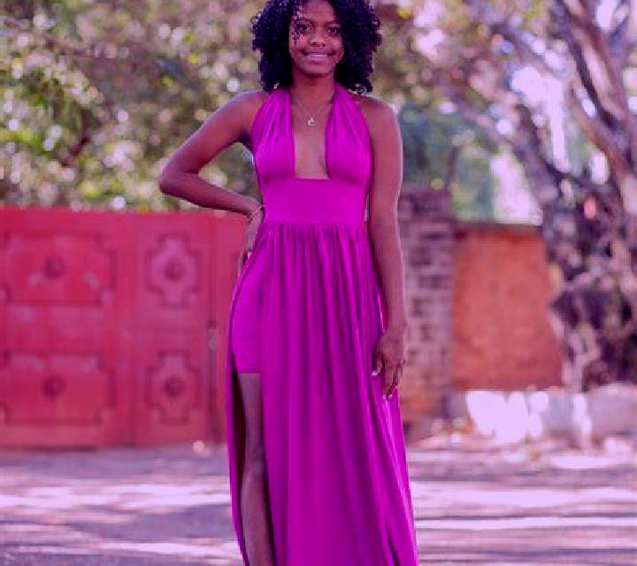 Andrea, 21 — Escort en Manja, Madagascar