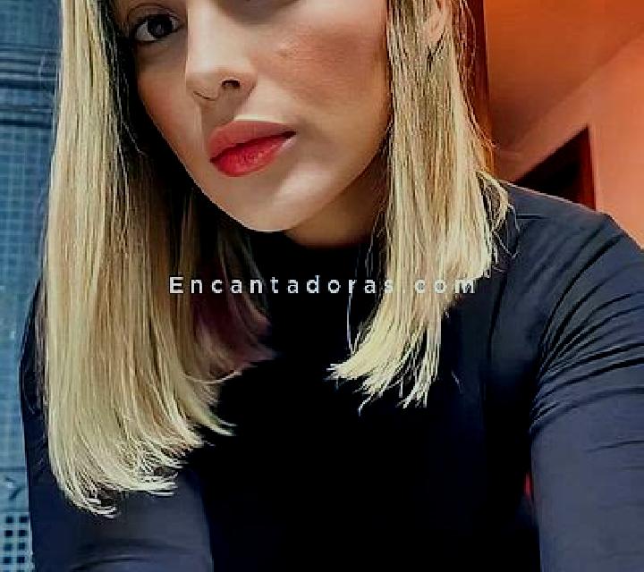 Andrea, 33 — Escort en Cunit, España