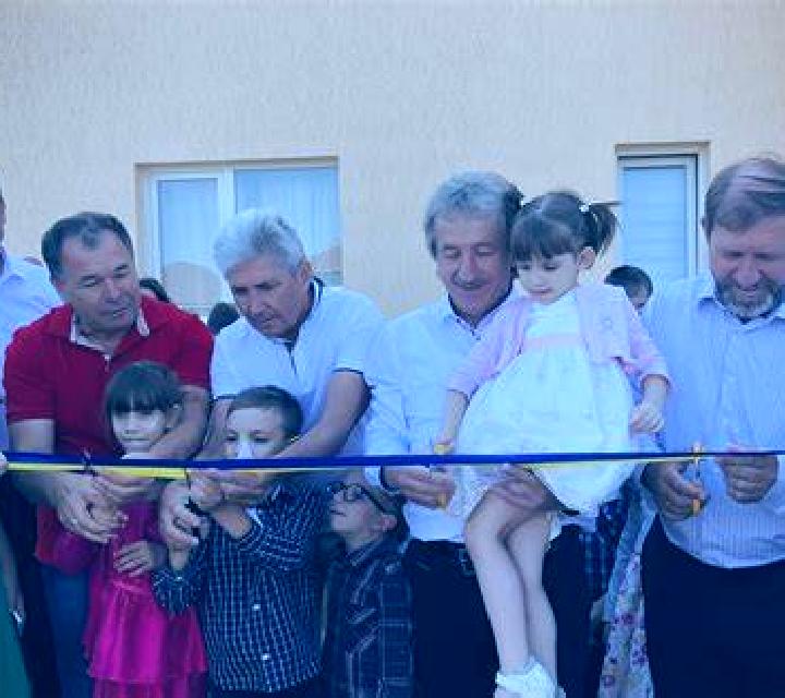 Aurora, 21, acompañante negra de ojos oscuros y etnia mezcla basada en Winterhausen. Ofrece Griego (anal), GFE (Experiencia de novia), Juego de roles, Tantra...