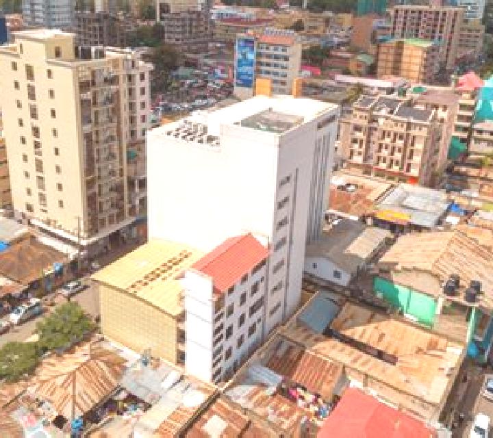 Aurora, 35 — Escort en Paradas, España