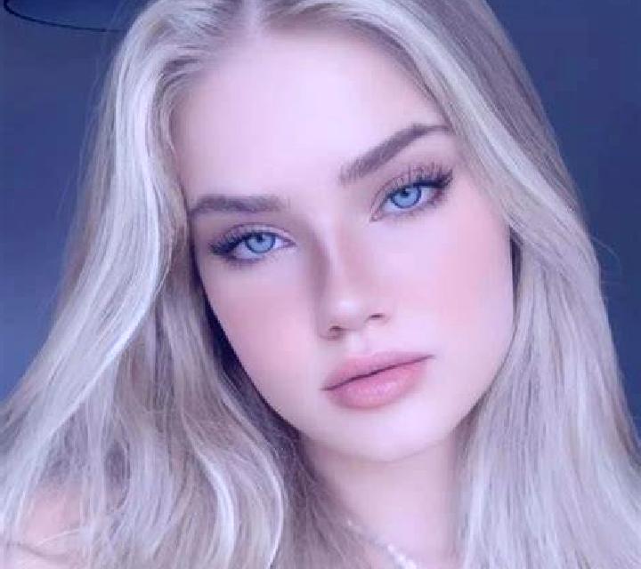 Beatriz, 29, acompañante rubia platino de ojos verdes y etnia oriente medio basada en Kusterdingen. Ofrece Dominación, Francés natural, 69, Cita de cena. Dis...