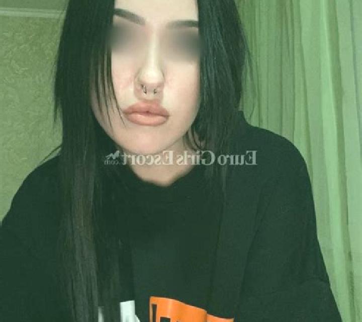 Beatriz, 30 — Escort en Moritake, Japón
