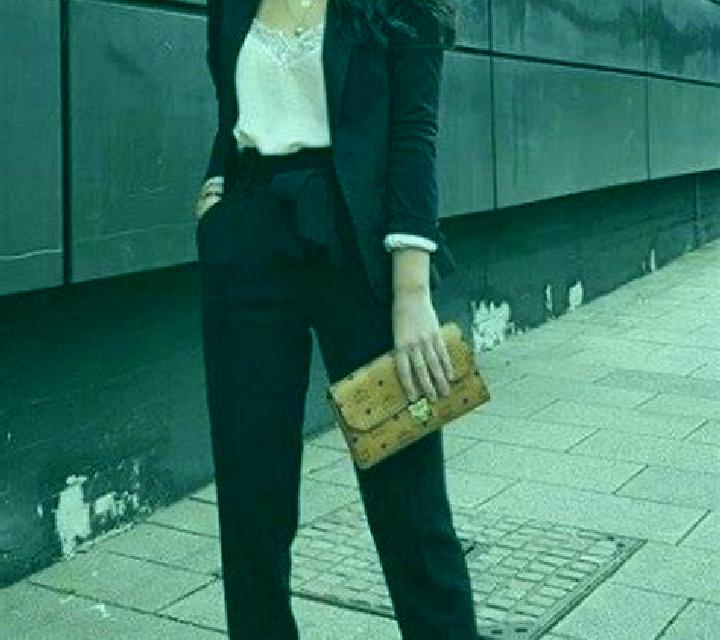 Beatriz, 32 — Escort en Untermarchtal, Alemania