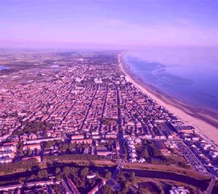 Bianca, 21, acompañante pelirroja de ojos azules y etnia caucásica basada en Freienorla. Ofrece Masaje de próstata, GFE (Experiencia de novia), Noche complet...