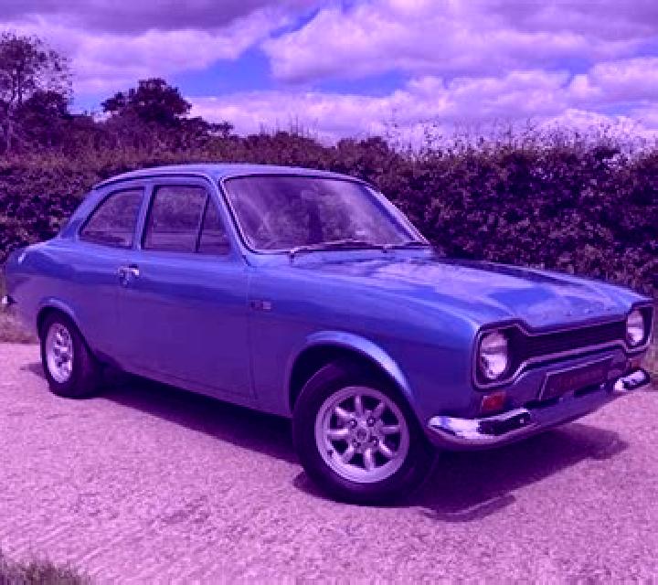 Blanca, 22, acompañante rubia de ojos marrones y etnia europea basada en Chichen-Itza. Ofrece Experiencia de novia, 69, Striptease. Disponible en domicilio y...