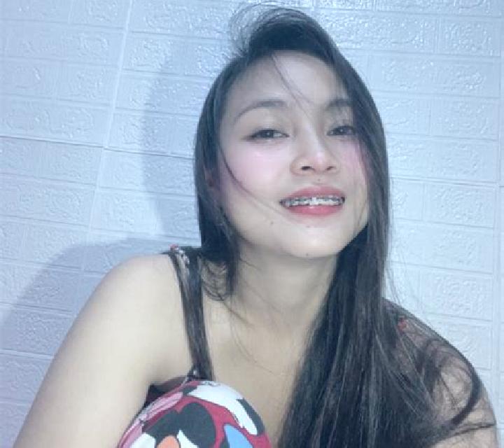 Carla, 21 — Escort en Bugang, Filipinas
