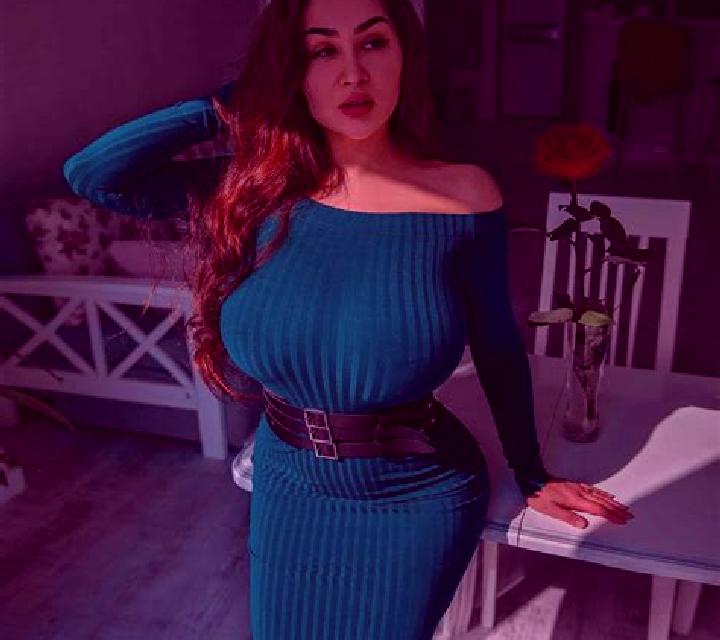 Carmen, 39 — Escort en Phool Nagar, Pakistán
