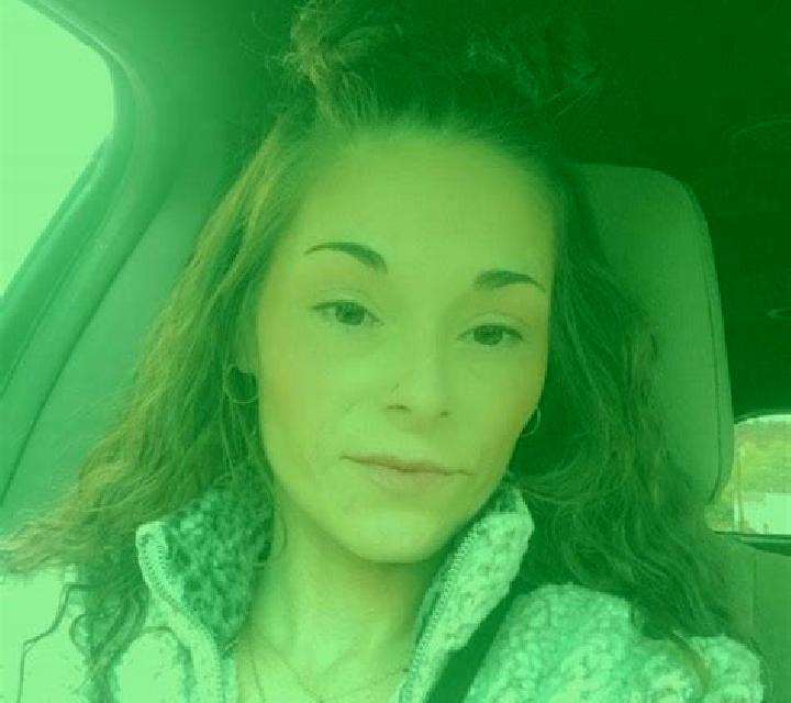 Cayetana, 29, acompañante pelirroja de ojos marrones y etnia eslava basada en Balbriggan. Ofrece Hasta el final (CIM), Acompañante de viaje, GFE (Experiencia...