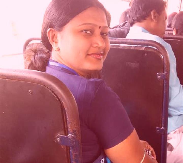 Cielo, 21 — Escort en Sheragada, India