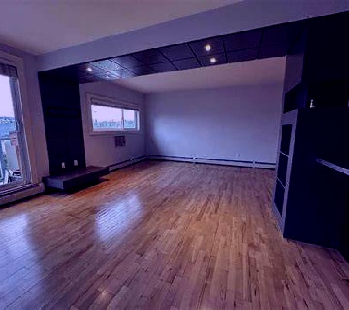 Cielo, 26 — Escort en Bankview, Canadá