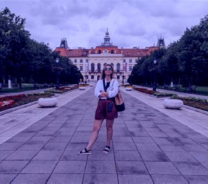 Daniela, 20 — Escort en Holm, Alemania