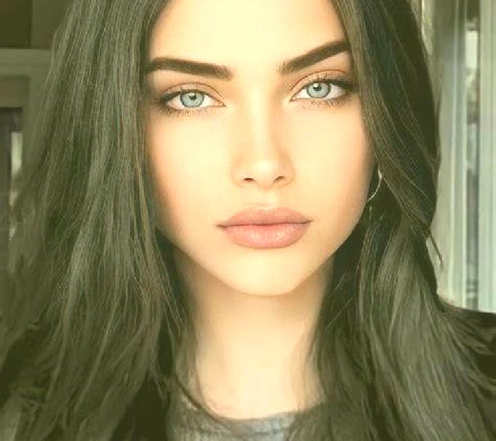 Daniela, 21, acompañante morena de ojos azules y etnia mezcla basada en Keenesburg. Ofrece Juego de roles, GFE (Experiencia de novia), Griego (anal). Disponi...