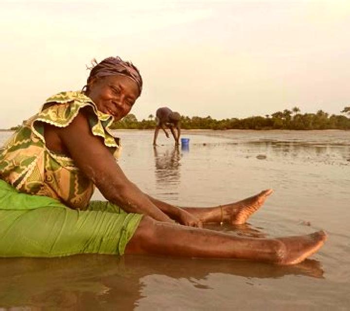 Daniela, 21 — Escort en Jambanjali, Gambia