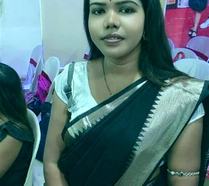 Daniela, 22 — Escort en Bhigvan, India