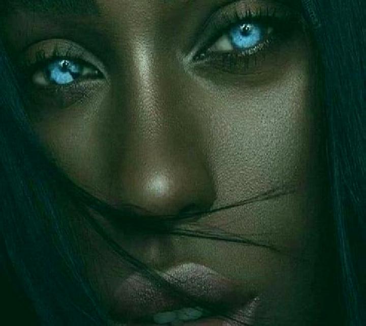 Daniela, 24, acompañante negra de ojos grises y etnia latina basada en Bettlach. Ofrece Striptease, Hasta el final (CIM), Experiencia de novia, Dominación. D...