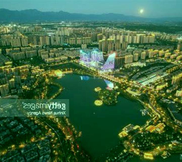 Daniela, 25 — Escort en Qujiang, China