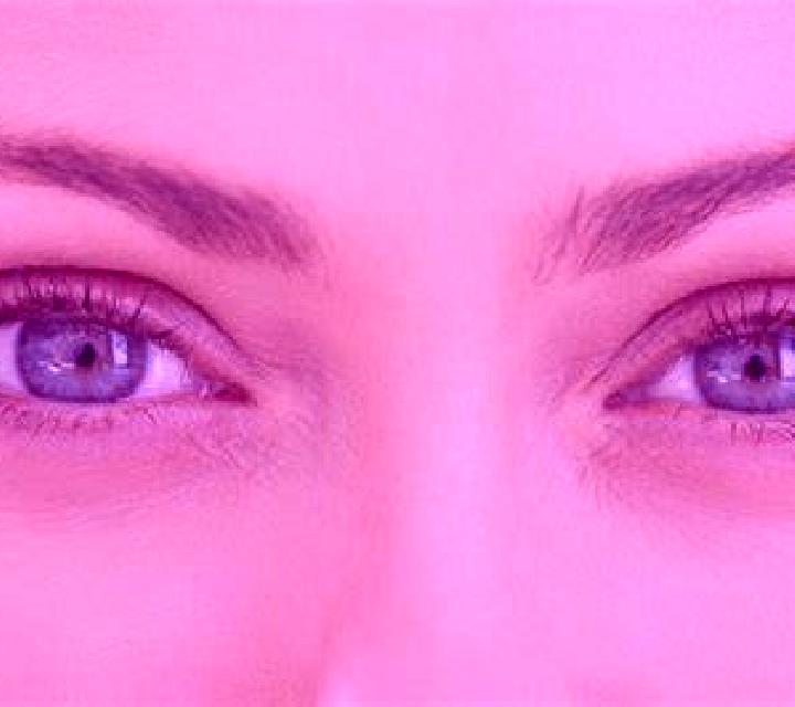 Daniela, 27, acompañante castaño claro de ojos azules y etnia oriente medio basada en Chak. Ofrece Fetiche, Masaje de próstata, Experiencia de novia, Beso fr...