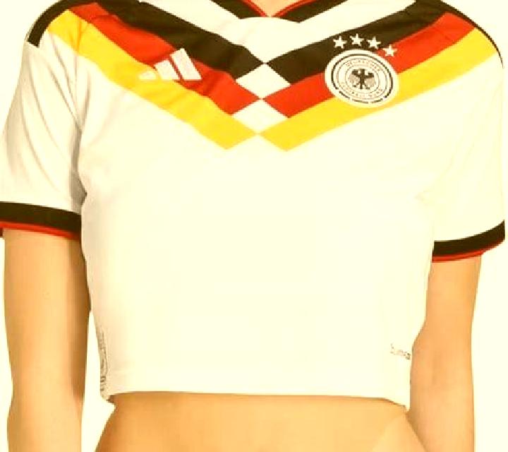 Daniela, 27 — Escort en Sengerich, Alemania