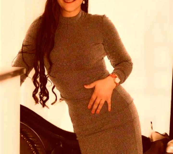Daniela, 33, acompañante castaño claro de ojos azules y etnia india basada en Shangli. Ofrece 69, Francés natural, Griego (anal), Masaje. Disponible en domic...