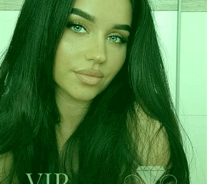 Daniela, 38 — Escort en Ponte Gardena, Italia