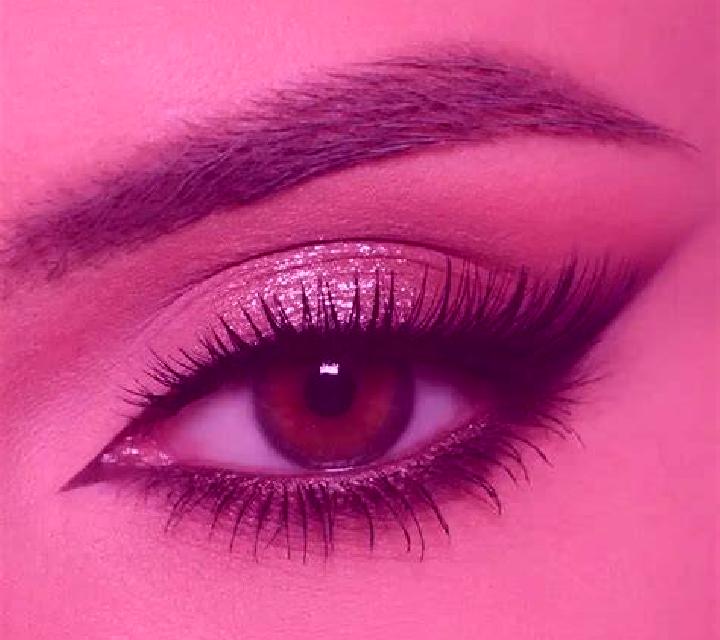 Elena, 20, acompañante rubia platino de ojos marrones y etnia latina basada en Moosonee. Ofrece Experiencia de novia, Francés natural, Parejas, Masaje de pró...