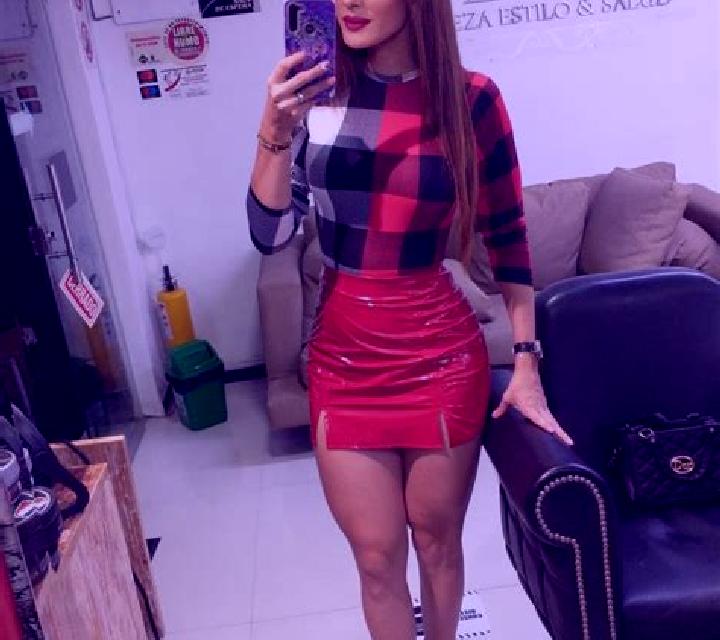 Elena, 28 — Escort en Tlalpan, México