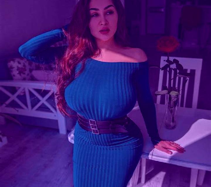 Elena, 32 — Escort en Mere, Bélgica