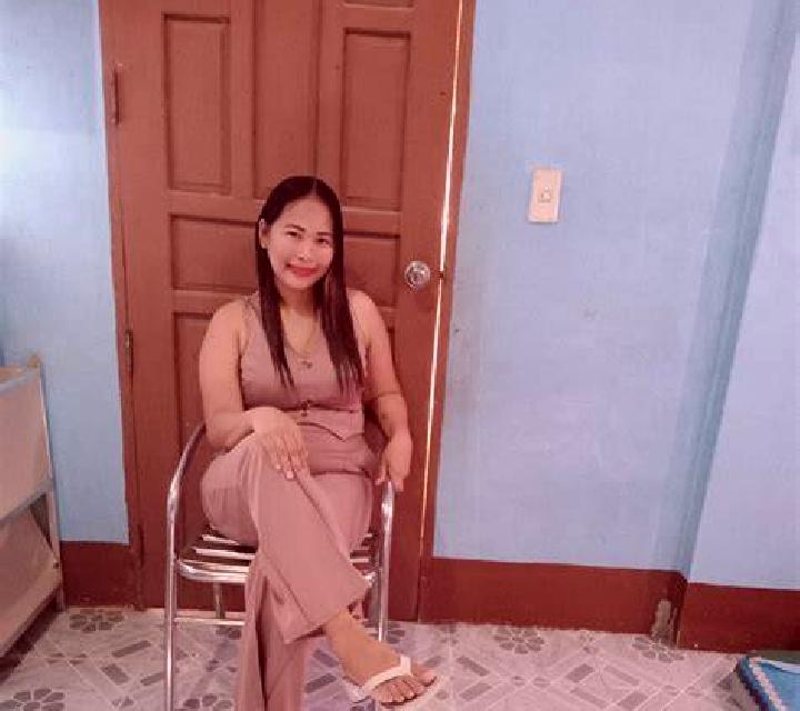 Elena, 37 — Escort en Nerupperichchal, India