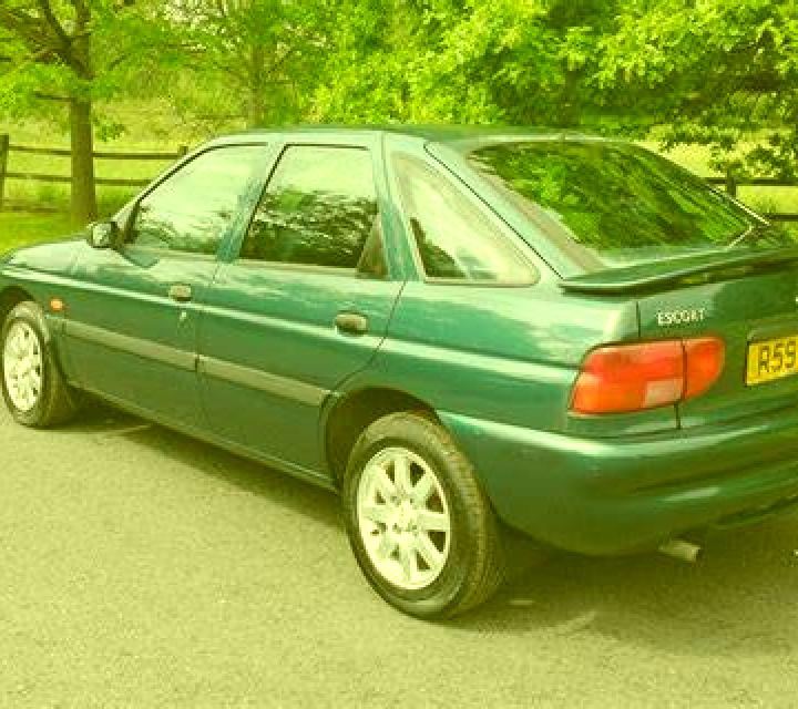 escort Bolama