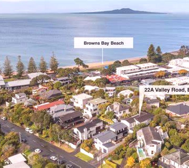 escort Browns Bay