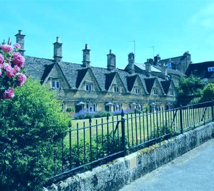 escort Chipping Norton