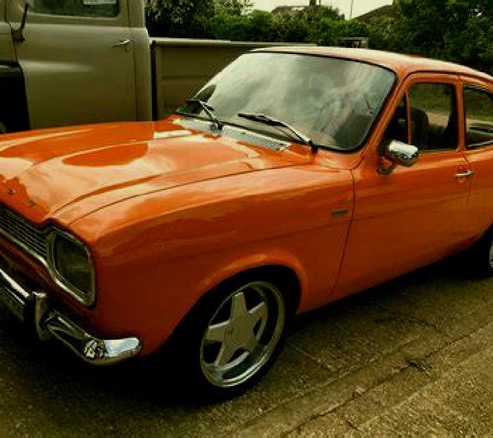 escort Courteuil