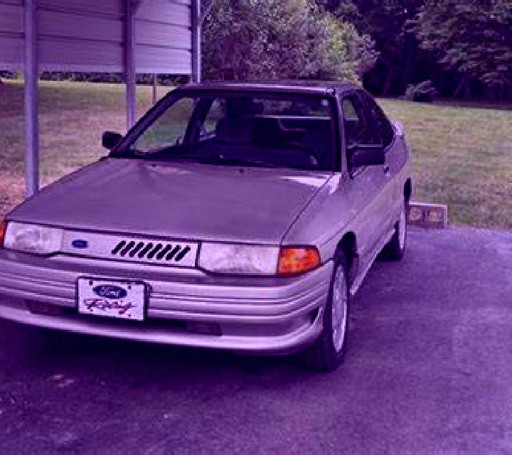 escort Crniliste