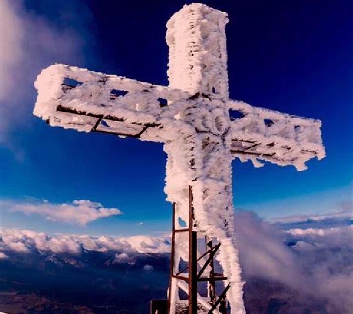 escort Cross Mountain