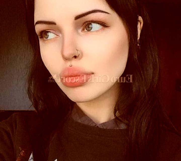 escort Dalia