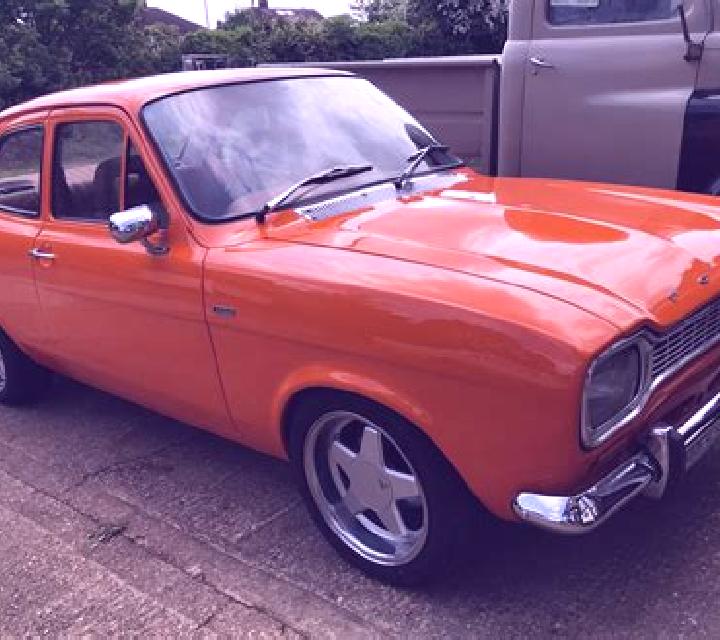 escort Famast
