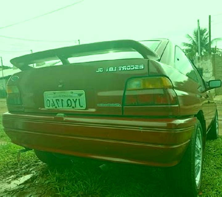 escort Folligny