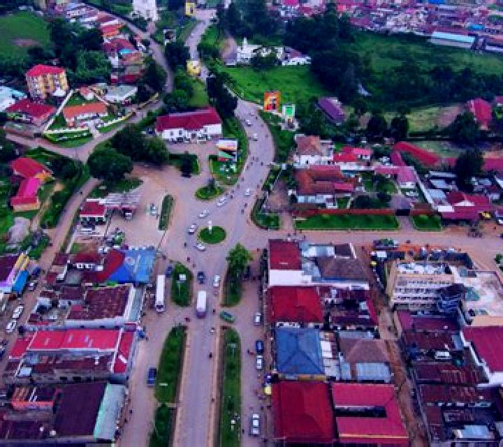escort Fort Portal