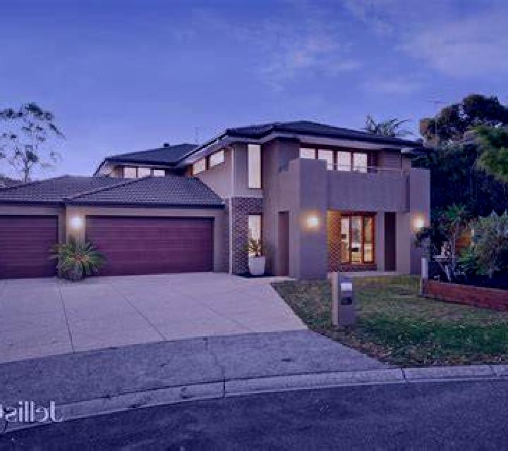 escort Greensborough