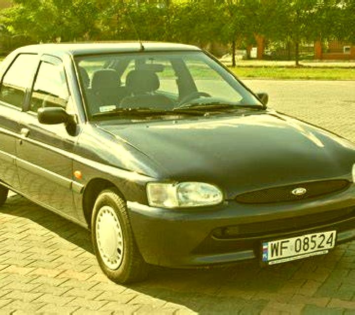 escort Hoeselt