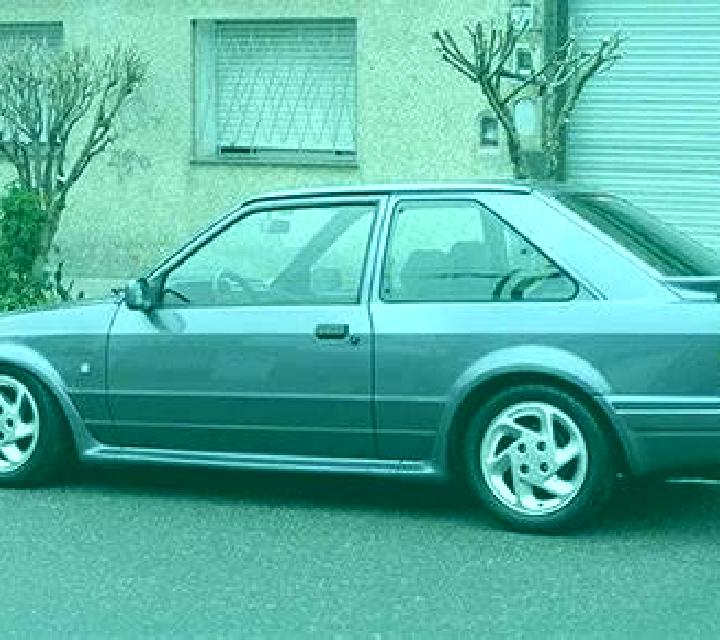 escort Ilioupoli