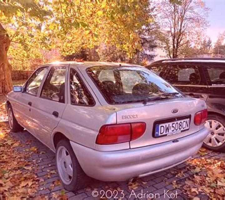 escort Issikro