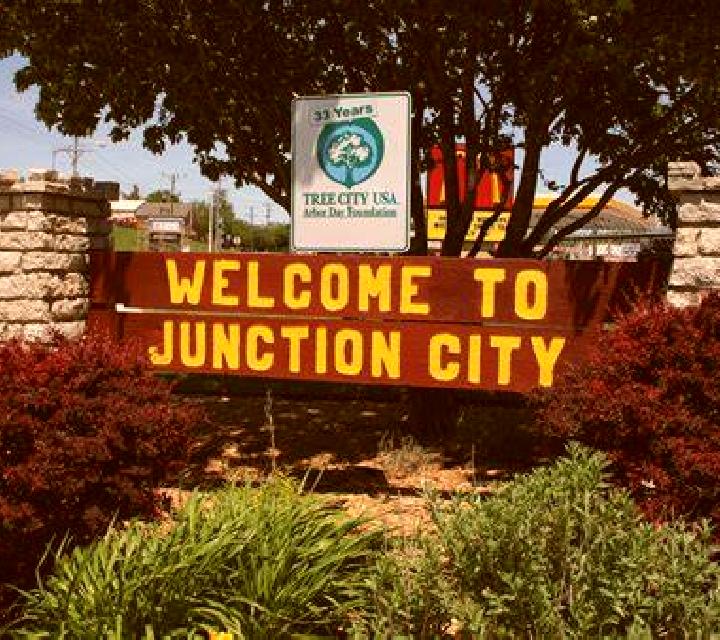 escort Junction City
