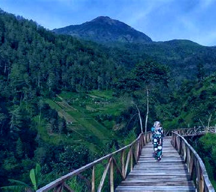 escort Karanganyar
